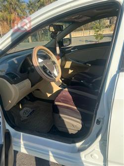 هیوندای ئەکسنت